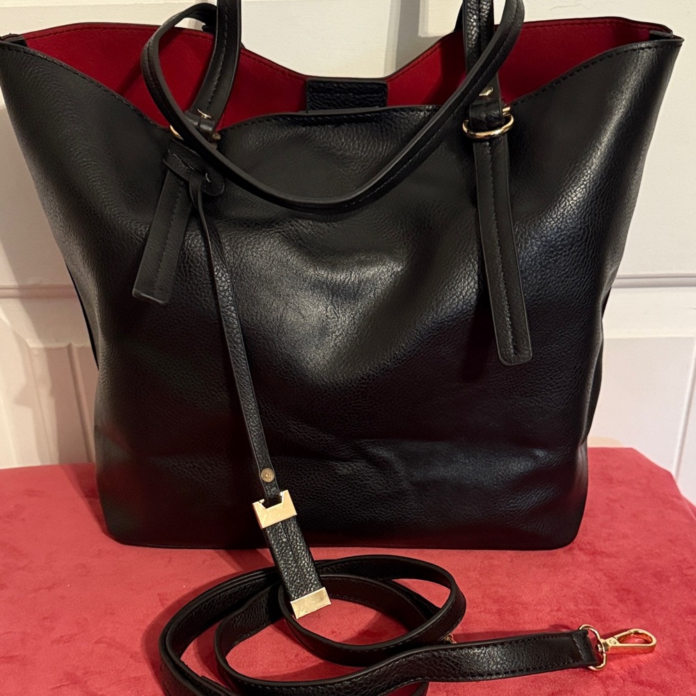 Black Leather Tote Bag - Picture 4 of 14